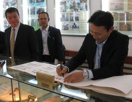 日韩精品无码一区二区