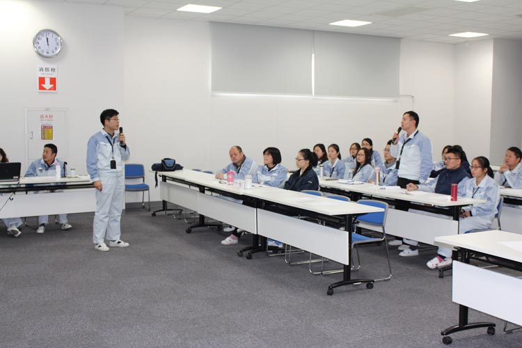 日韩精品无码一区二区