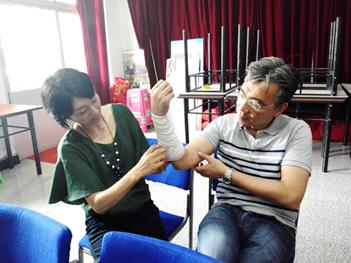 日韩精品无码一区二区