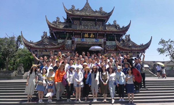 日韩精品无码一区二区