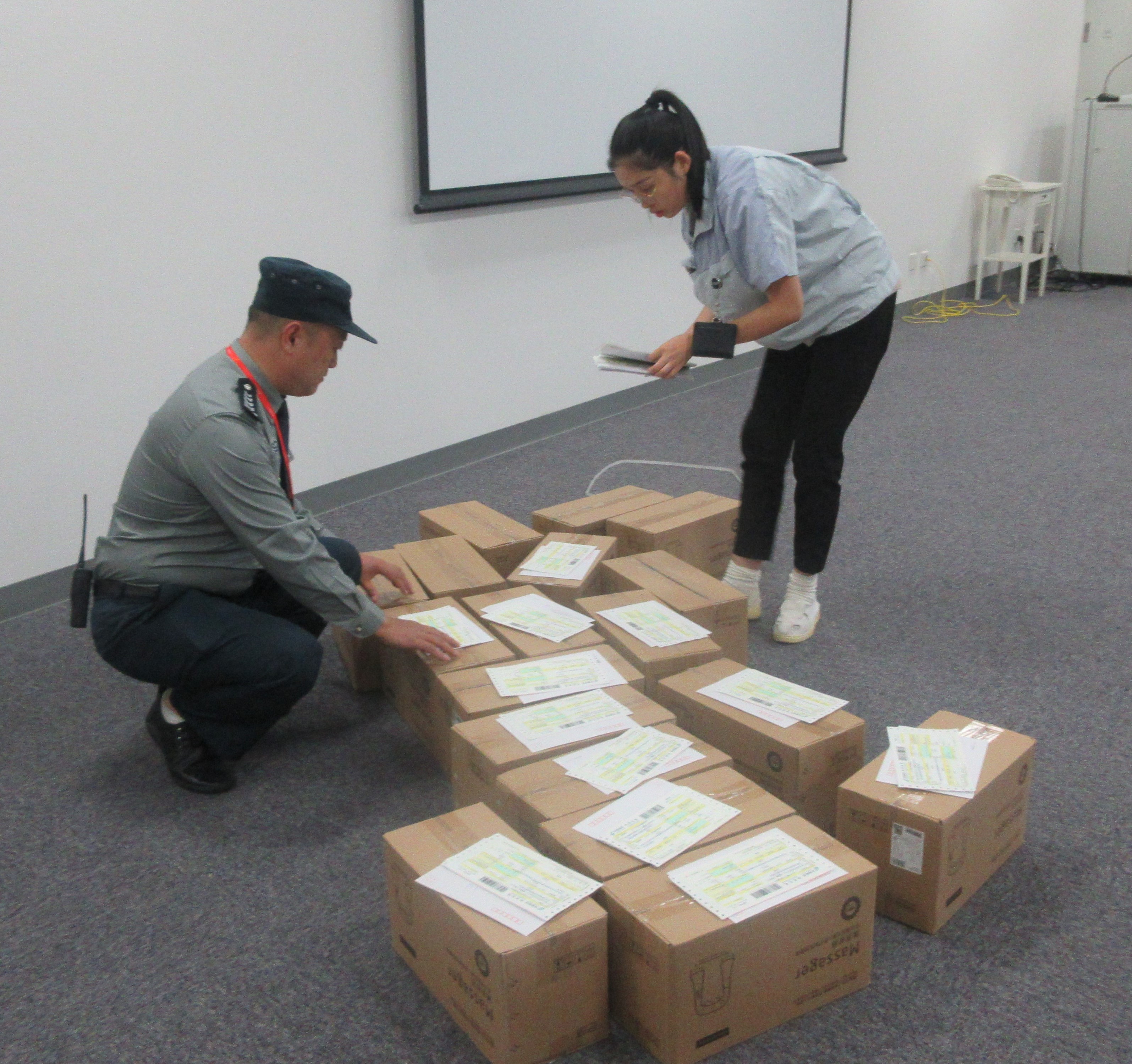 日韩精品无码一区二区