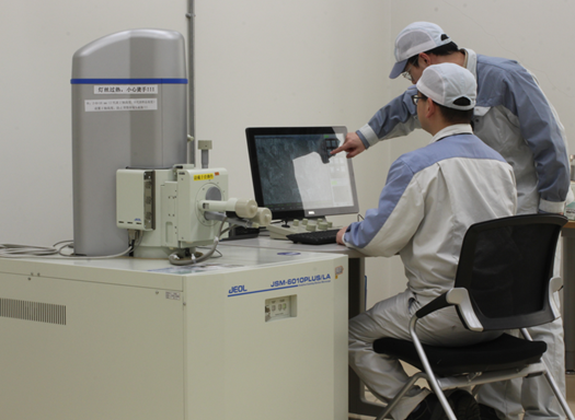 日韩精品无码一区二区