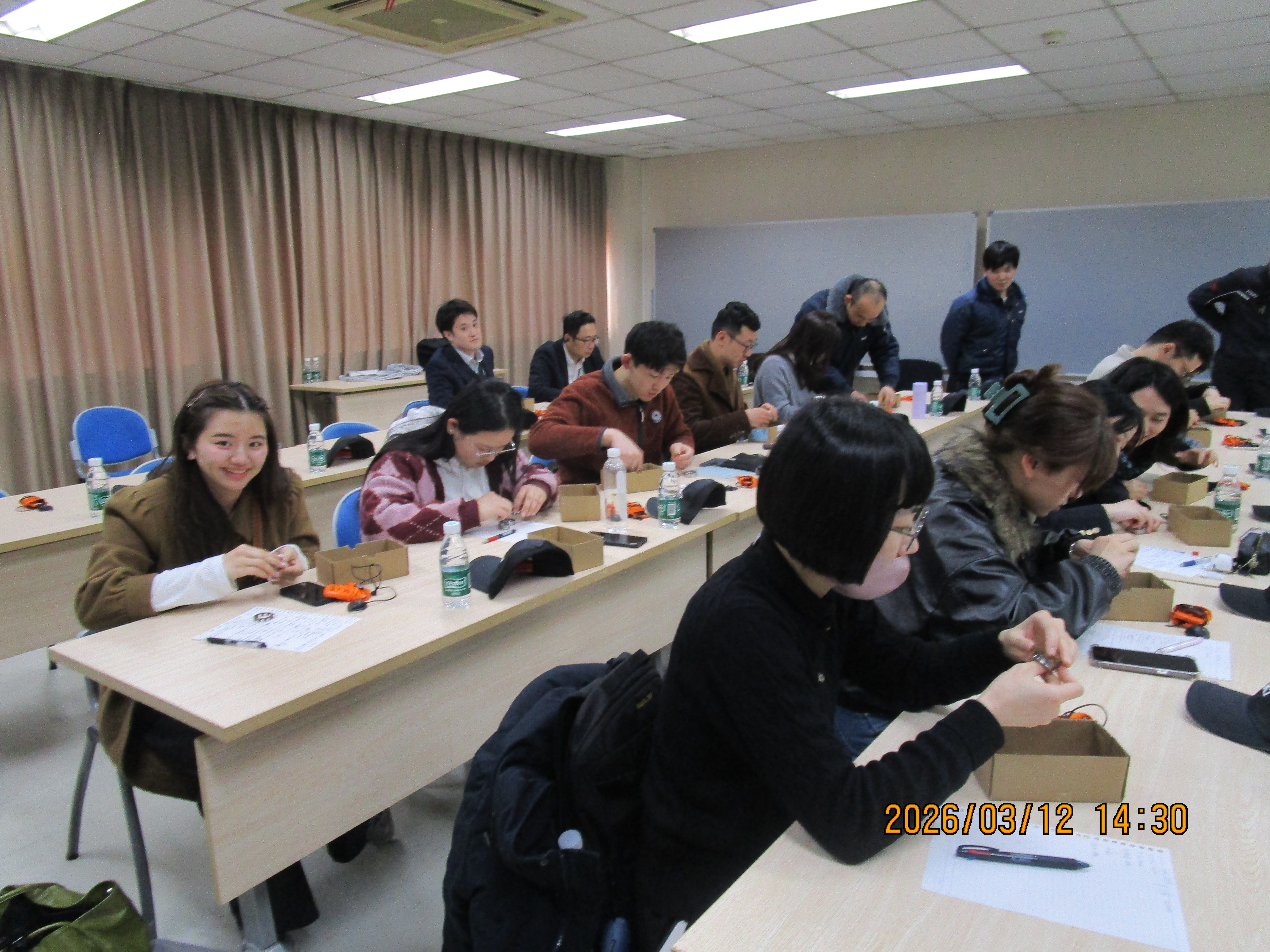 日韩精品无码一区二区